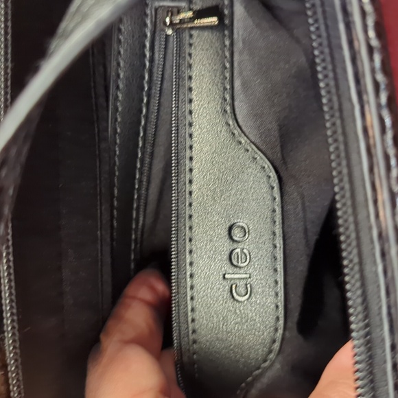 Purse - Picture 4 of 5